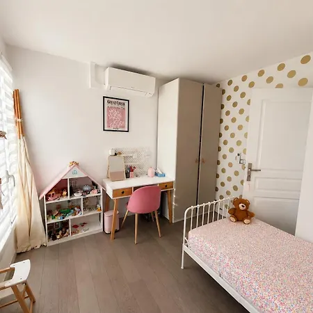 Les Lanternes De La Marne Parking Prive Ferienhaus